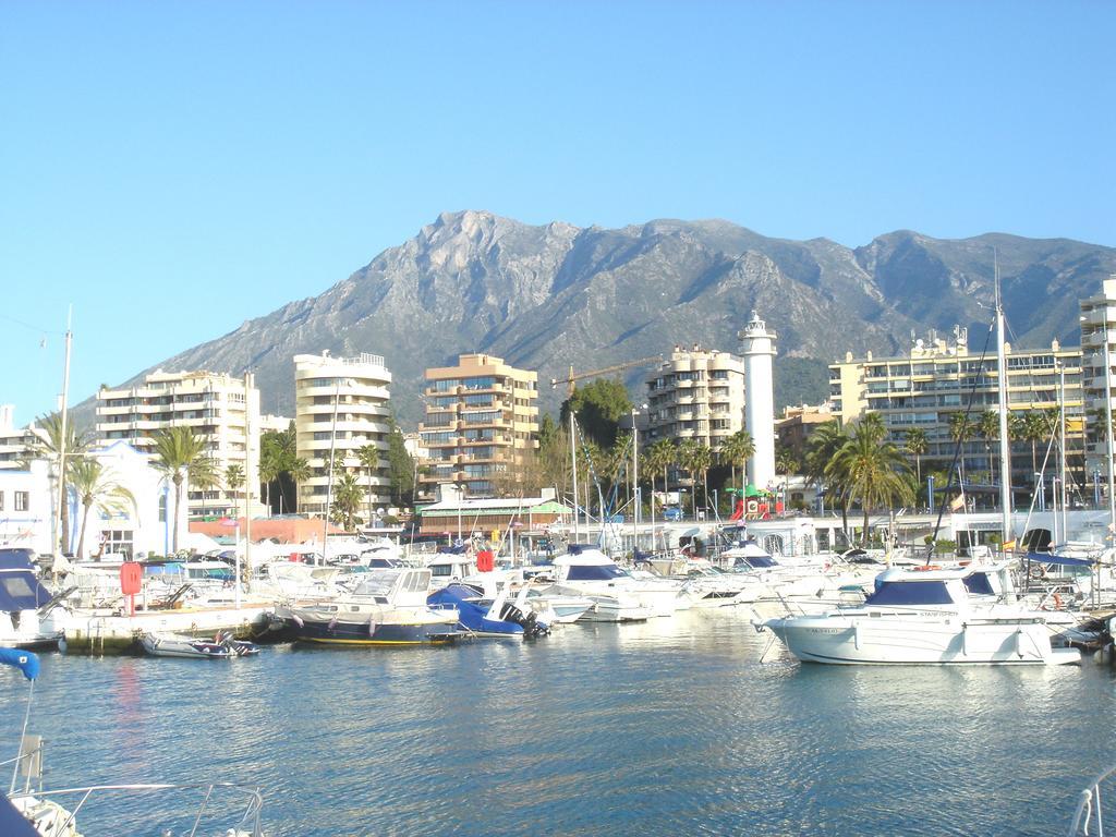 Hotel El Faro Marbella Luaran gambar