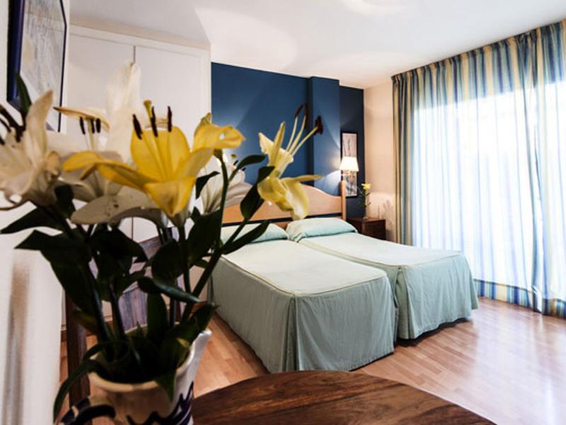 Hotel El Faro Marbella Luaran gambar